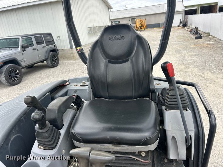 image for item ET3285 2015 Kubota U35-4 mini excavator