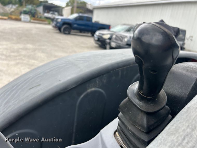 image for item ET3285 2015 Kubota U35-4 mini excavator