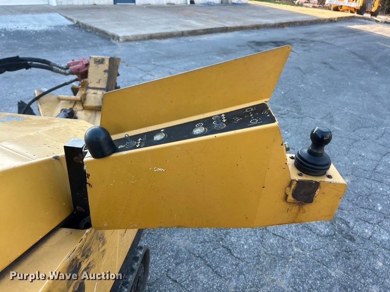 image for item ET3313 2016 Vermeer SC40TX stump grinder