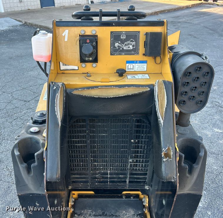 image for item ET3313 2016 Vermeer SC40TX stump grinder