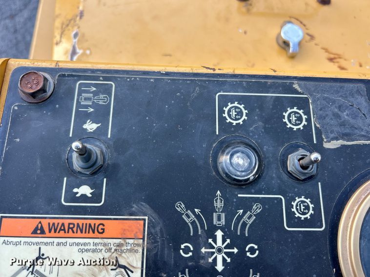 image for item ET3313 2016 Vermeer SC40TX stump grinder