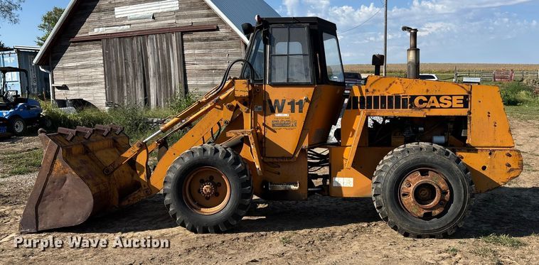 image for item ET4652 1980 Case W11 wheel loader