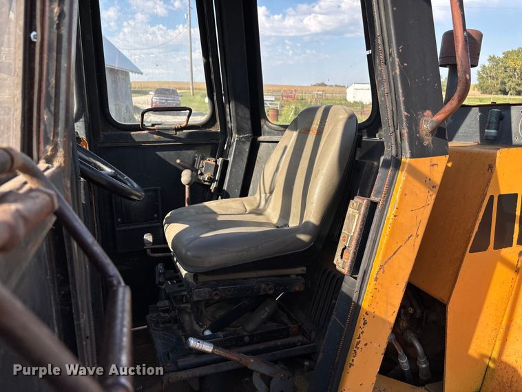 image for item ET4652 1980 Case W11 wheel loader