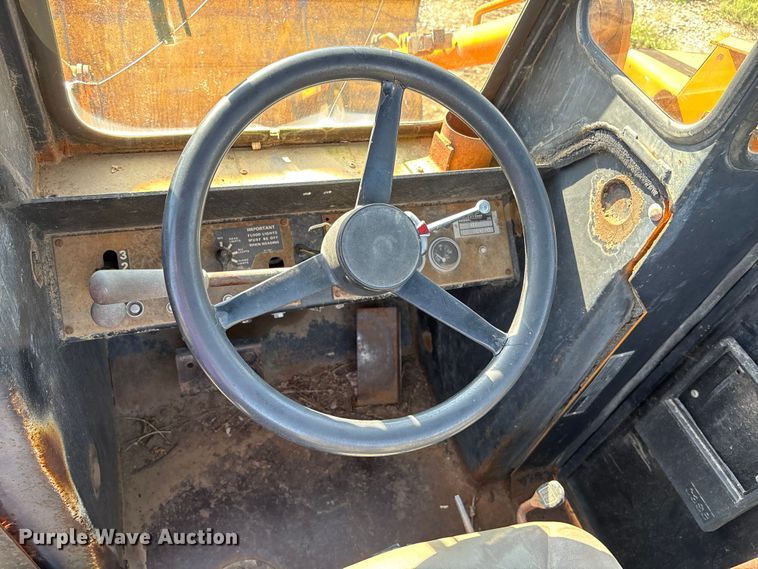 image for item ET4652 1980 Case W11 wheel loader