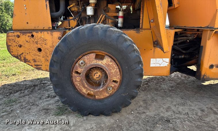 image for item ET4652 1980 Case W11 wheel loader