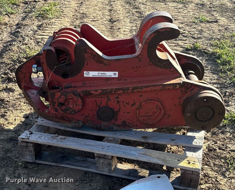 image for item ET4660 CF  excavator quick attach