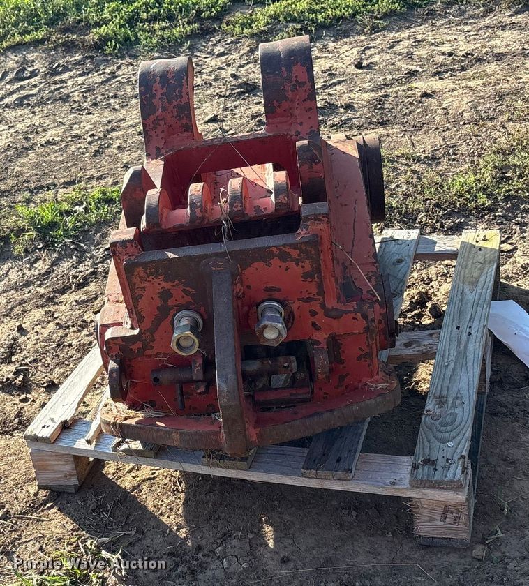 image for item ET4660 CF  excavator quick attach