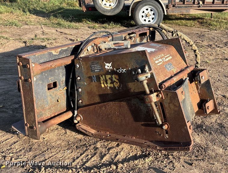 image for item ET4661 Bobcat Melroe Cold Plane skid steer cold planer