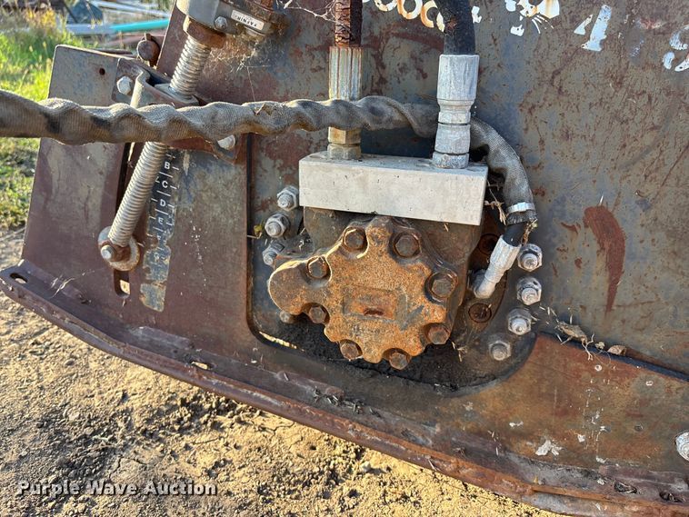 image for item ET4661 Bobcat Melroe Cold Plane skid steer cold planer