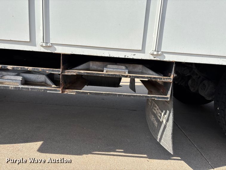 image for item ET4682 2011 Freightliner Business Class M2 digger derrick truck