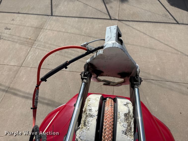 image for item ET4682 2011 Freightliner Business Class M2 digger derrick truck