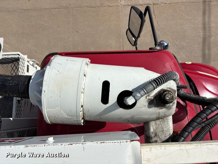 image for item ET4682 2011 Freightliner Business Class M2 digger derrick truck