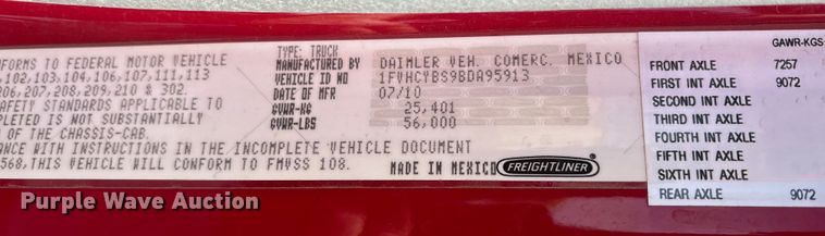 image for item ET4682 2011 Freightliner Business Class M2 digger derrick truck