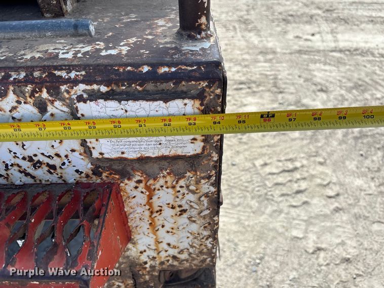 image for item ET4685 1998 International 4900 digger derrick truck