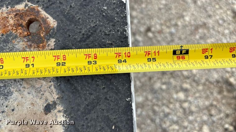 image for item ET4689 2014 Ford F350 Super Duty utility bed pickup truck