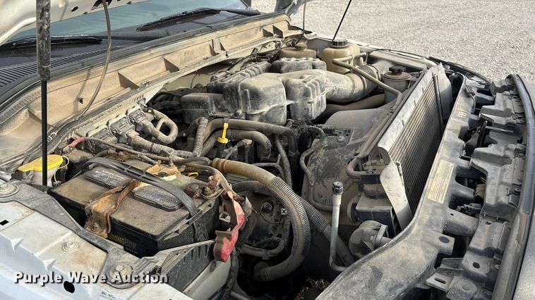 image for item ET4689 2014 Ford F350 Super Duty utility bed pickup truck