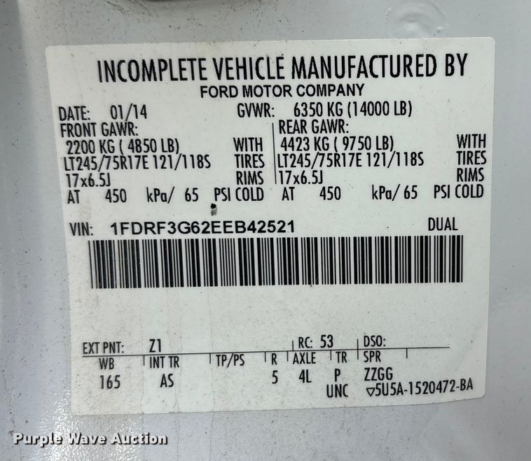 image for item ET4689 2014 Ford F350 Super Duty utility bed pickup truck