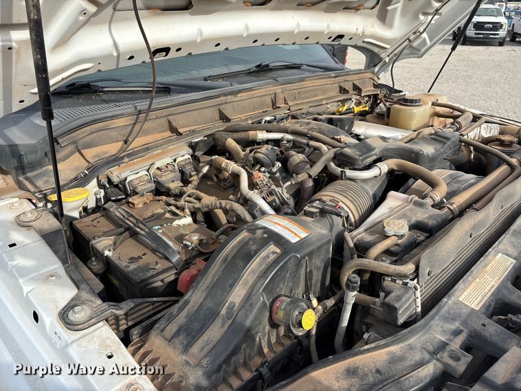 image for item ET4691 2014 Ford F250 Super Duty utility bed pickup truck