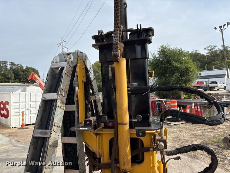 image for item ET4695 2014 Vermeer PD10 pile driver