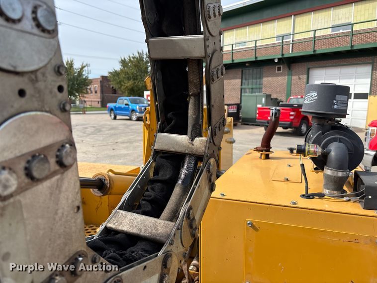 image for item ET4695 2014 Vermeer PD10 pile driver