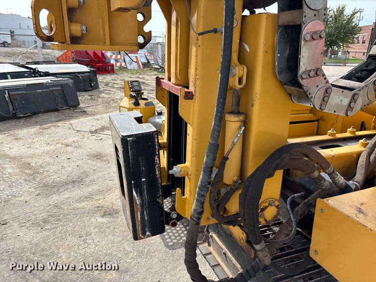 image for item ET4695 2014 Vermeer PD10 pile driver