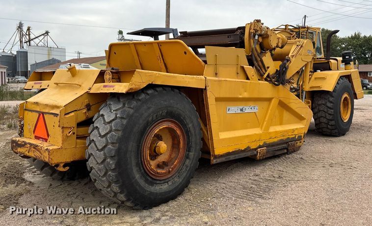 image for item ET4697 John Deere 762 elevating scraper
