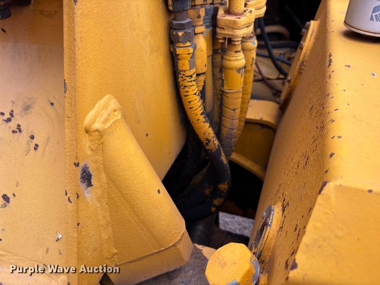 image for item ET4697 John Deere 762 elevating scraper