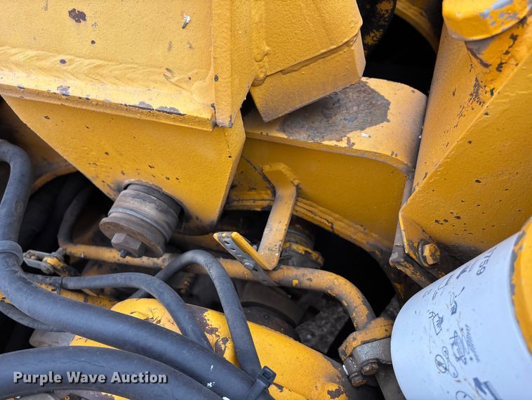 image for item ET4697 John Deere 762 elevating scraper