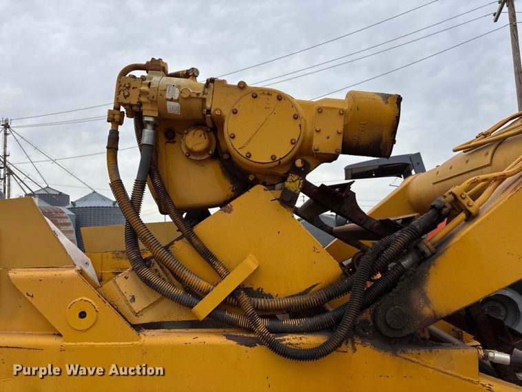 image for item ET4697 John Deere 762 elevating scraper