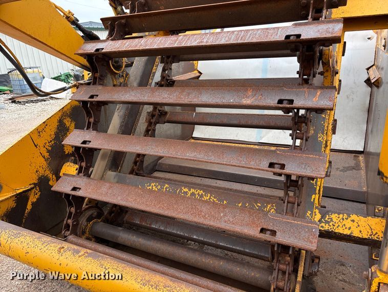 image for item ET4697 John Deere 762 elevating scraper