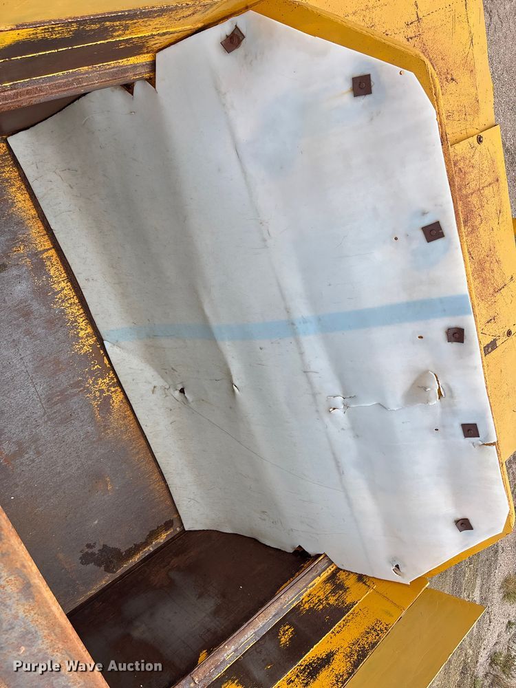 image for item ET4697 John Deere 762 elevating scraper