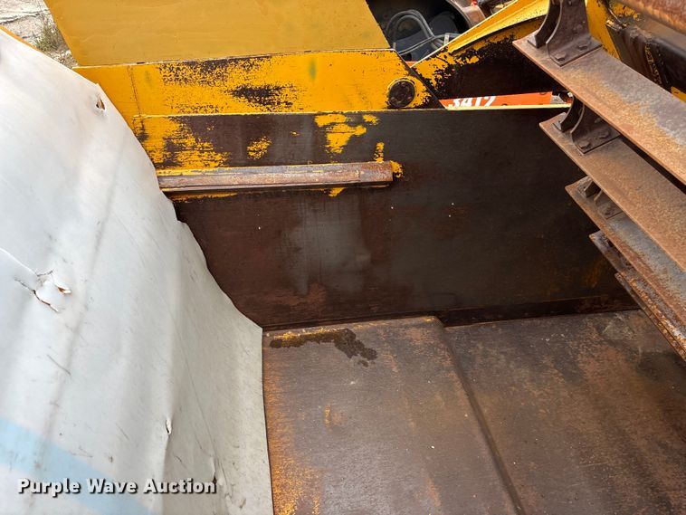 image for item ET4697 John Deere 762 elevating scraper