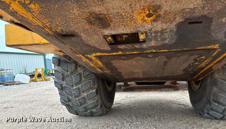 image for item ET4697 John Deere 762 elevating scraper