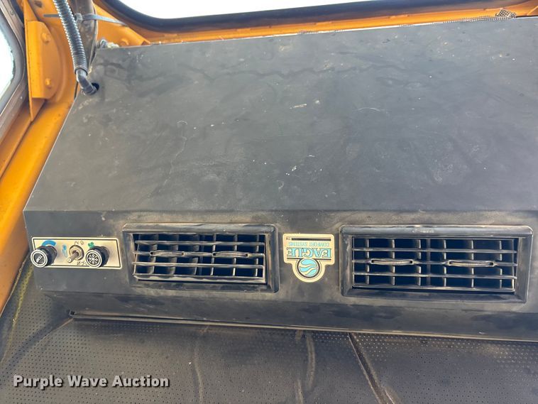 image for item ET4697 John Deere 762 elevating scraper