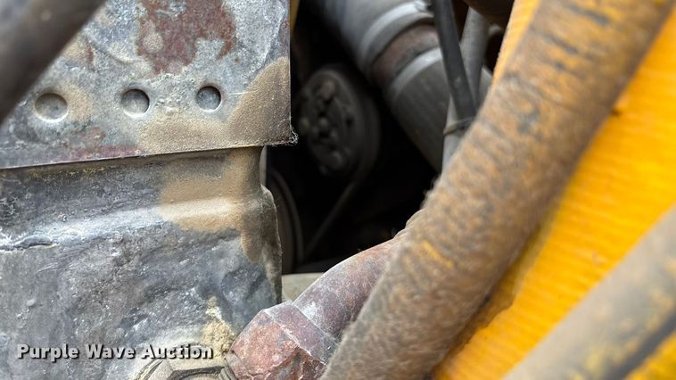 image for item ET4697 John Deere 762 elevating scraper