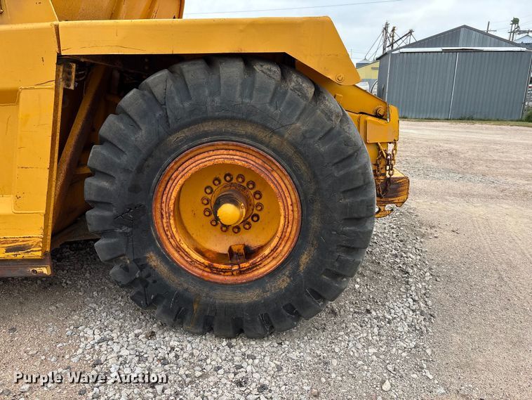 image for item ET4697 John Deere 762 elevating scraper