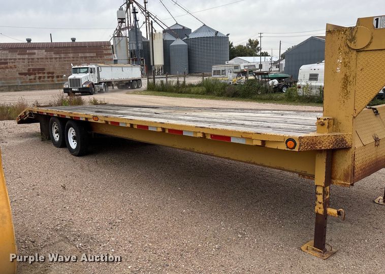 image for item ET4698 Wemhoff equipment trailer