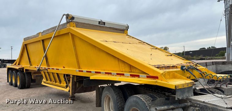 image for item ET4699 1986 Evans-Plugge Company 1986 bottom dump trailer