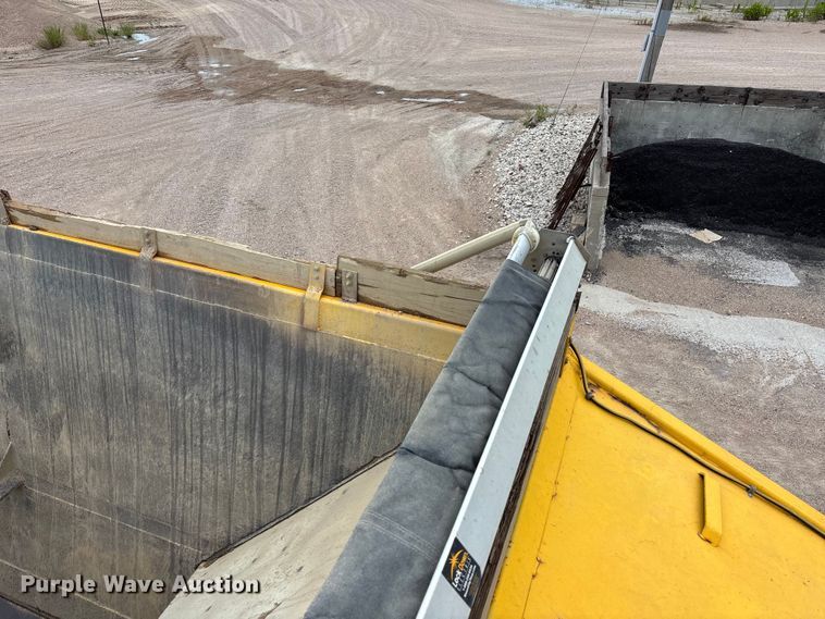 image for item ET4699 1986 Evans-Plugge Company 1986 bottom dump trailer