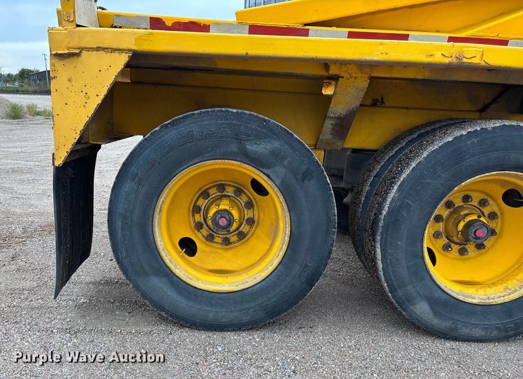 image for item ET4699 1986 Evans-Plugge Company 1986 bottom dump trailer