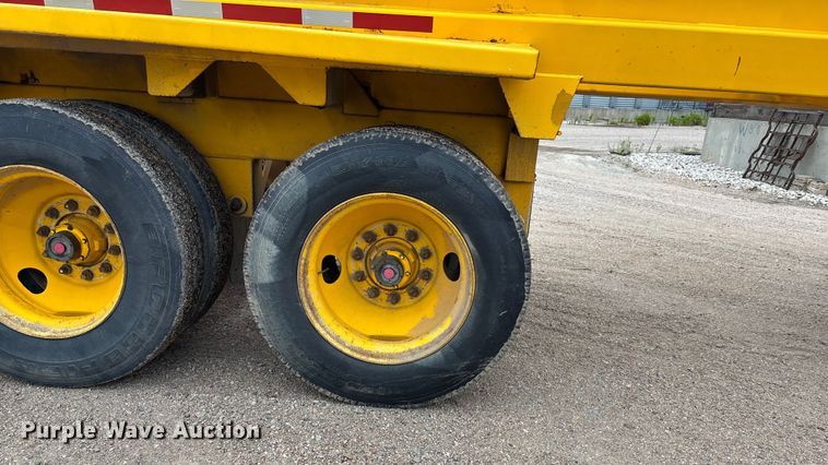 image for item ET4699 1986 Evans-Plugge Company 1986 bottom dump trailer