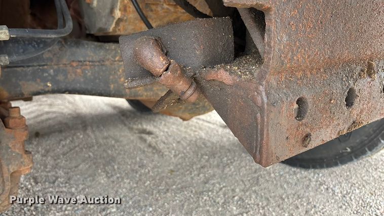 image for item ET4700 1998 Mack RD688S dump truck