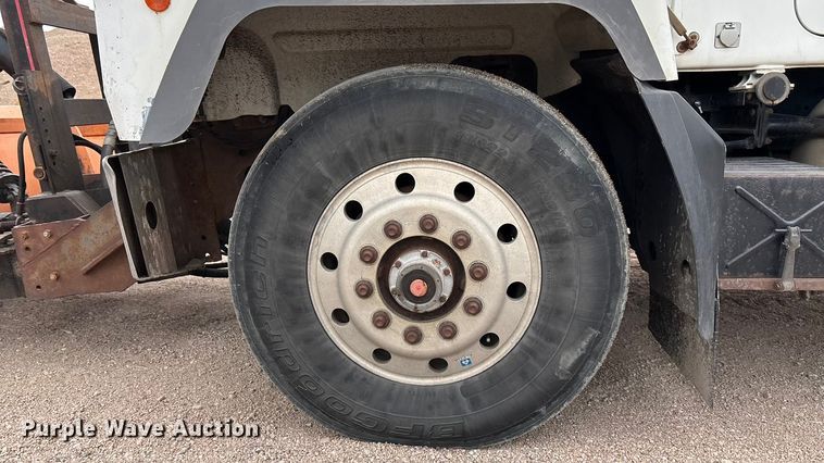 image for item ET4700 1998 Mack RD688S dump truck