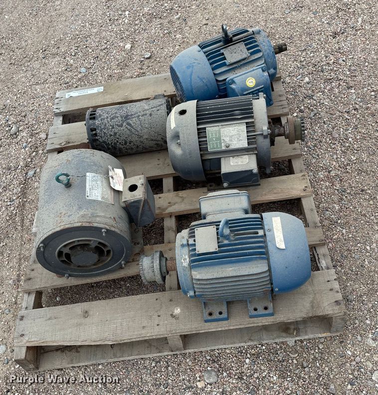 image for item ET4703 (5) electric motors