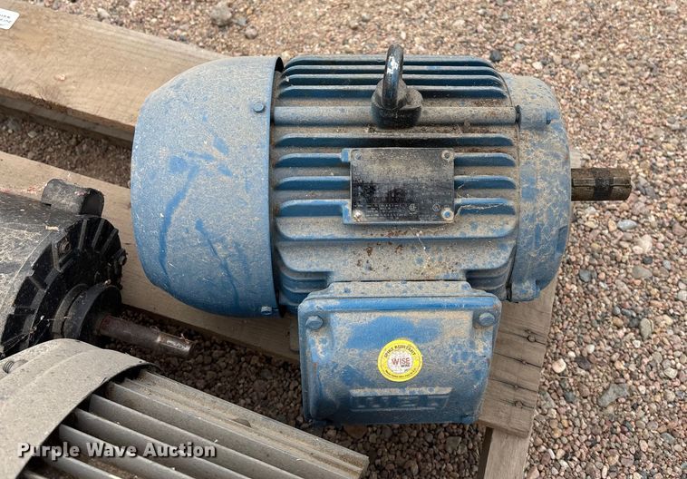 image for item ET4703 (5) electric motors