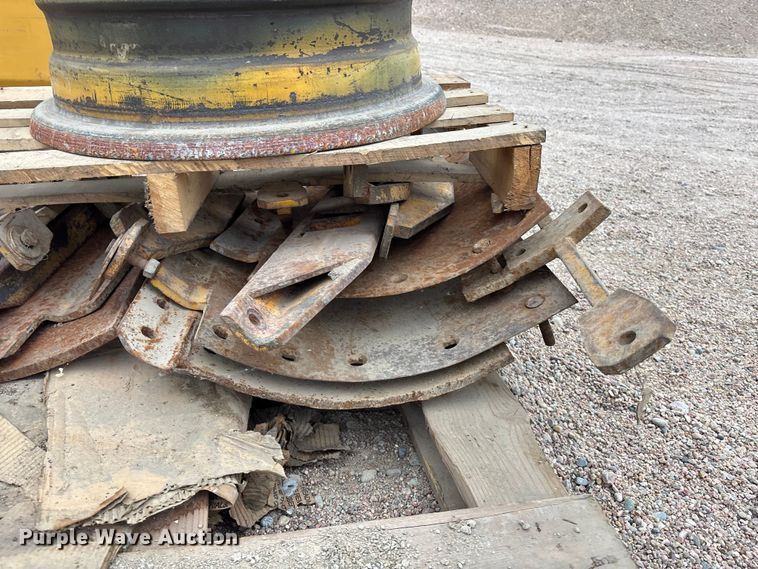 image for item ET4704 Grader rim, blade extensions Motor grader attachments