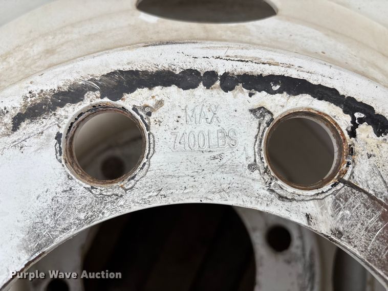 image for item ET4707 (8) truck wheels