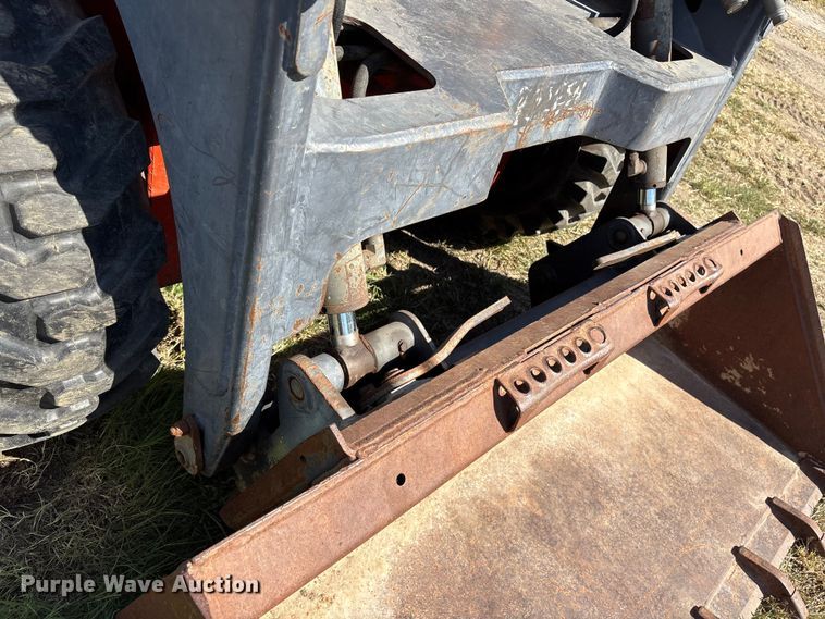 image for item ET7140 2004 Thomas 175 skid steer loader