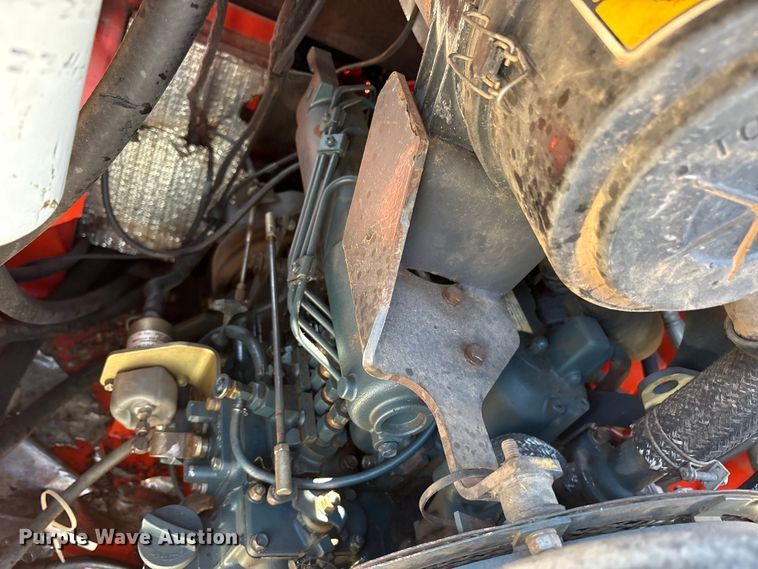 image for item ET7140 2004 Thomas 175 skid steer loader