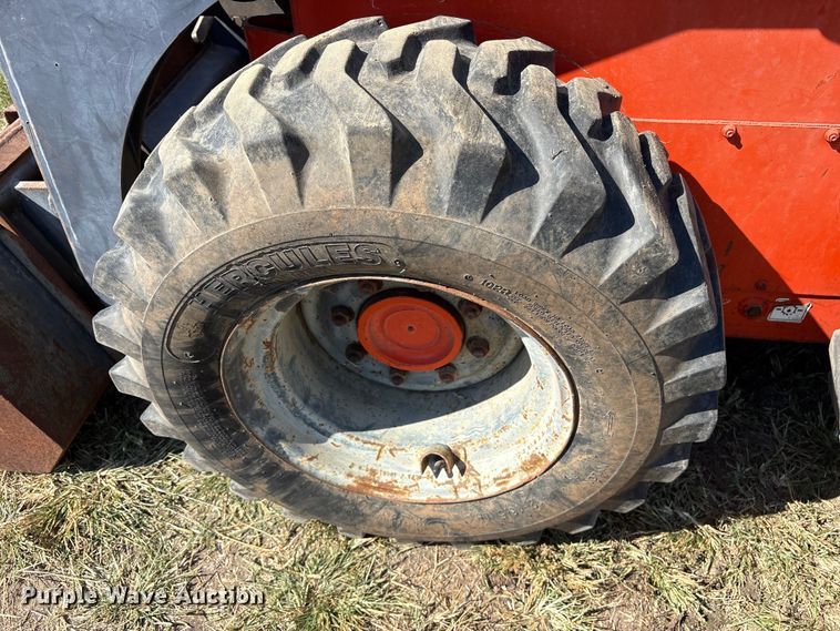 image for item ET7140 2004 Thomas 175 skid steer loader